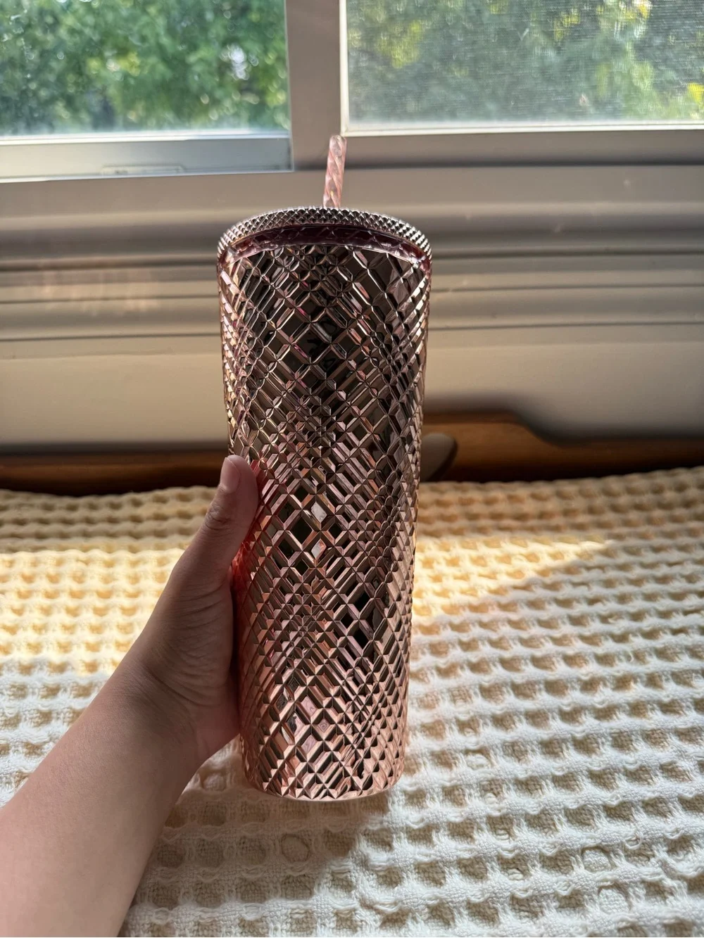 Starbucks 24oz Rose Gold Textured Diamond Tumbler